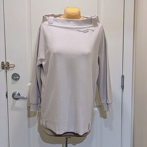 EUC Levi's Europe XL Embroidered Super Unique Belt Loop Sweatshirt